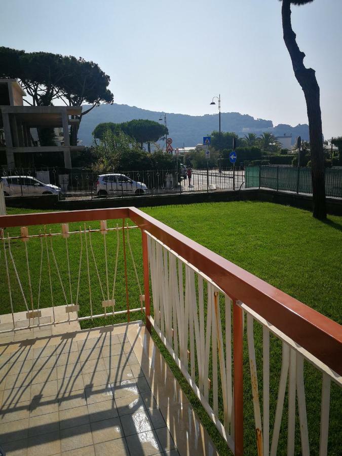 A Casa Di Monachella Vila Gaeta Exterior foto